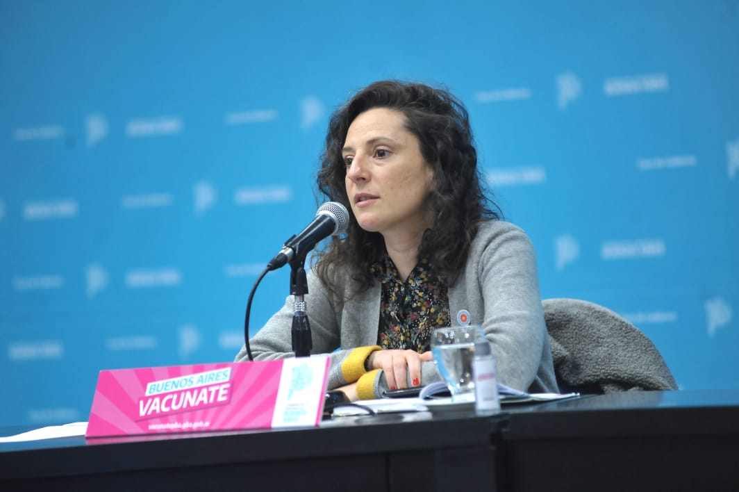 Leticia Ceriani: «No se explica por qué hay jurisdicciones que no aplican el pase sanitario acordado en el COFESA» – Luisa Valmaggia